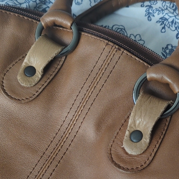 Peruzzi Brown Leather Satchel - Picture 6 of 11